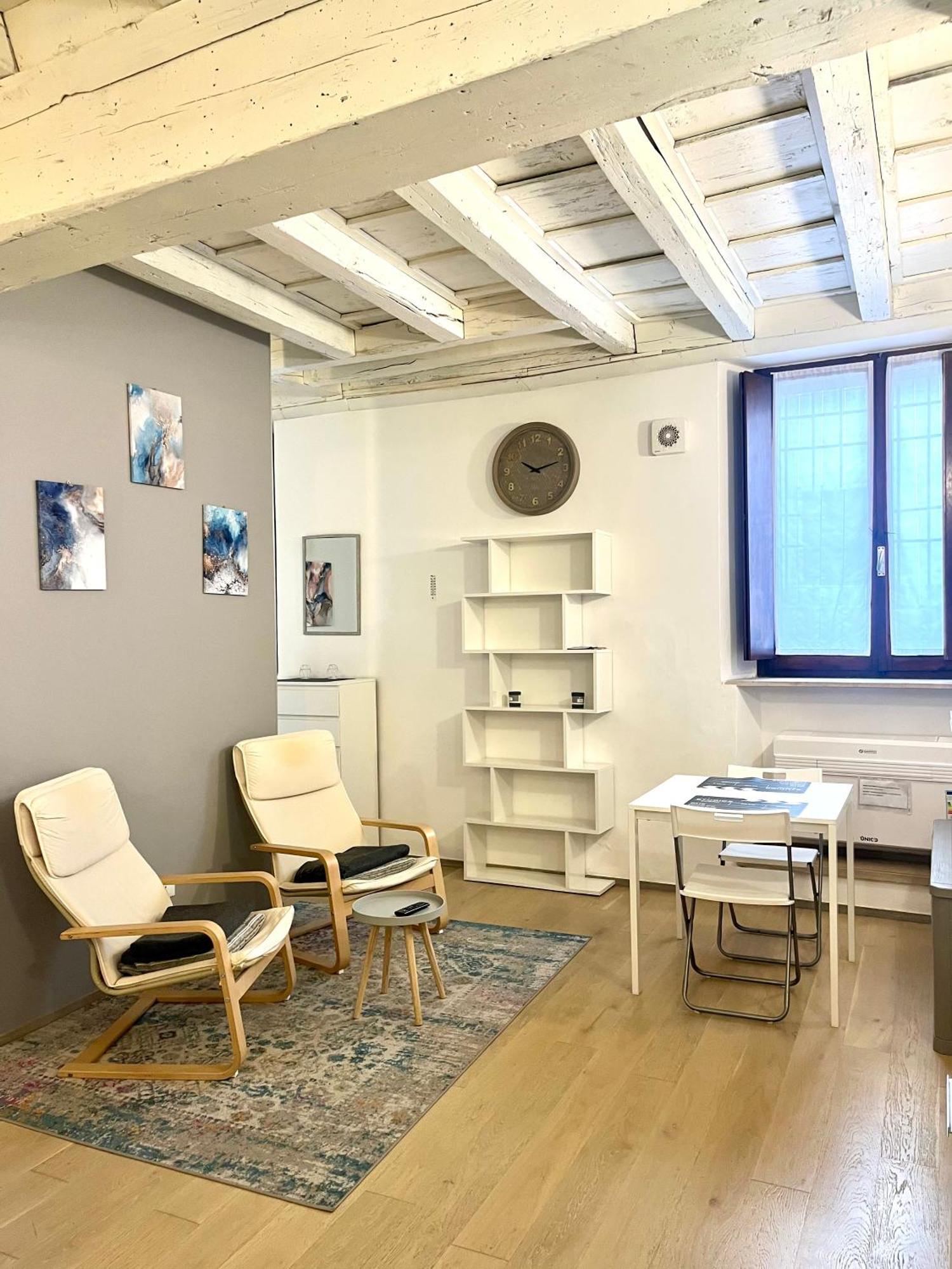 Residenza Serena Suite-Centro Storico Mantova Ngoại thất bức ảnh